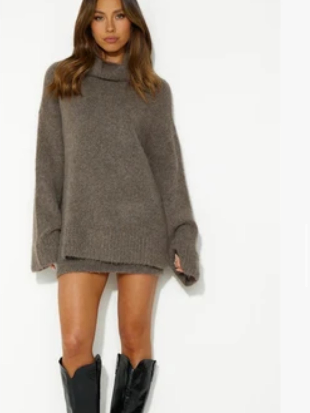 Cozy Turtleneck Sweater - Taupe